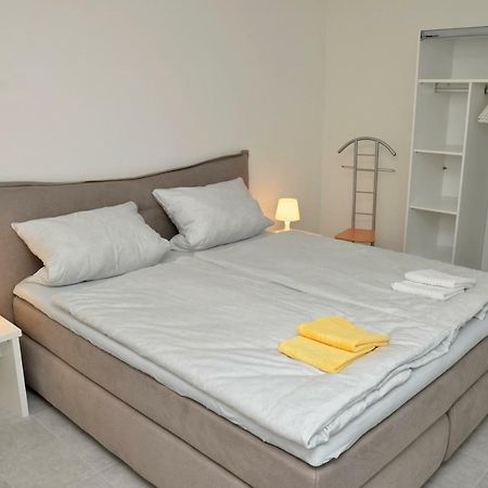 Ferienwohnung Uhuherz Neustadt an der Weinstraße Esterno foto