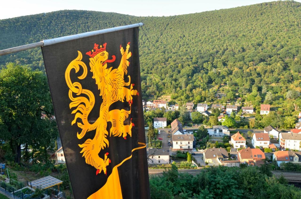 Ferienwohnung Uhuherz Neustadt an der Weinstraße Esterno foto