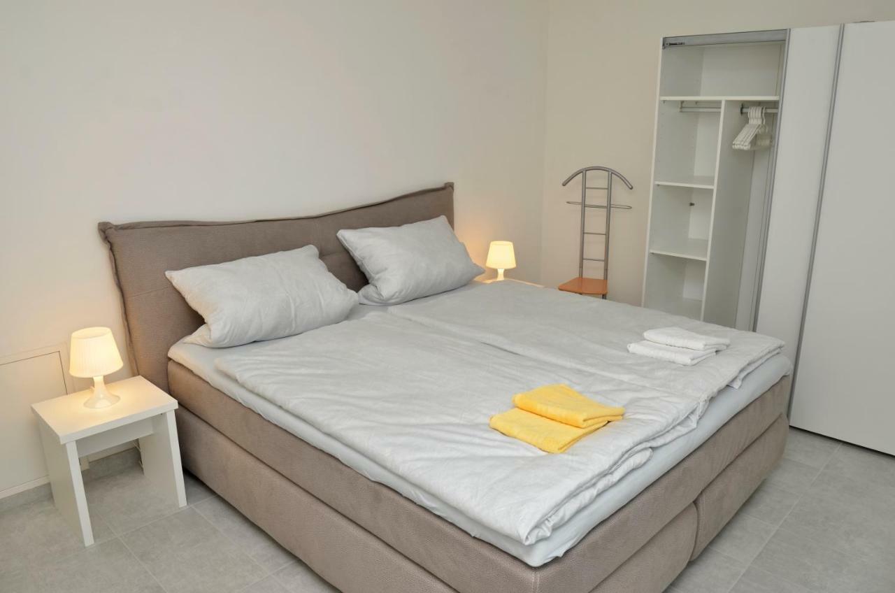 Ferienwohnung Uhuherz Neustadt an der Weinstraße Esterno foto